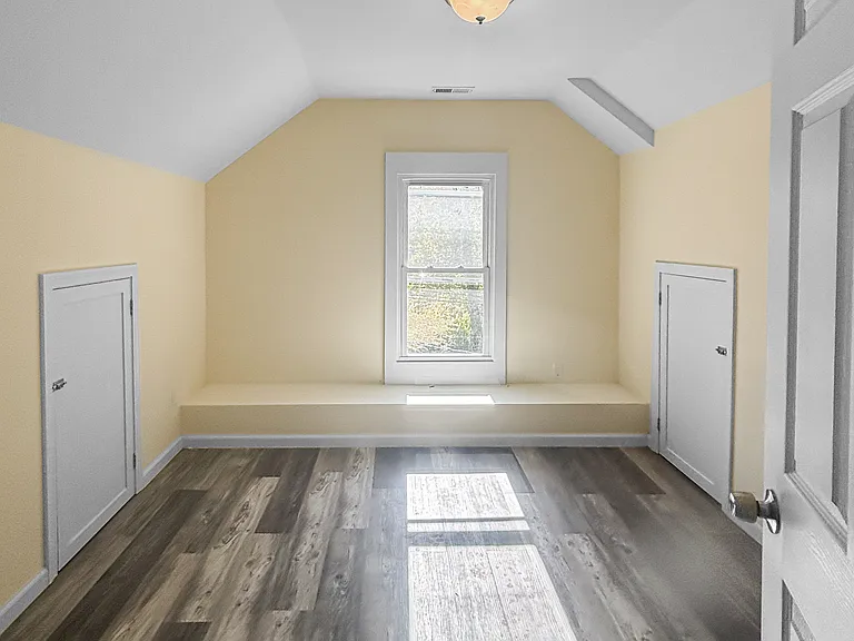 358 Pomeroy Ave #2 — Photo 11