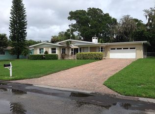 211 Orangewood Ln, Largo, FL 33770