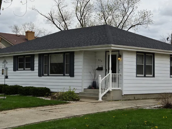 626 Bank St, Bradley, IL 60915