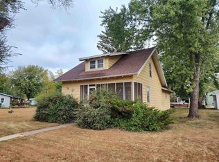 105 W Prairie St, Boscobel, WI 53805