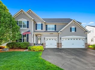 12550 Garlieb Dr, Huntley, IL 60142