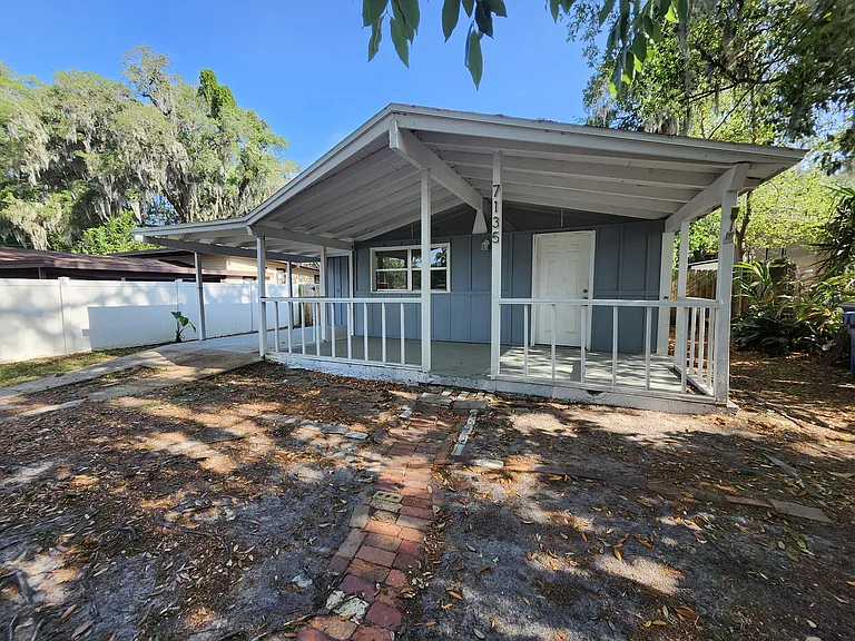 7135 Oakwood Dr — Photo 3