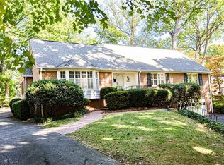 2025 Greenbrier Rd, Winston Salem, NC 27104