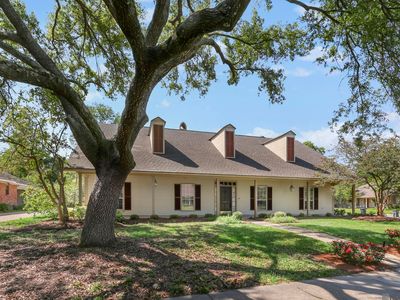 631 W Woodruff Dr, Baton Rouge, LA, 70808