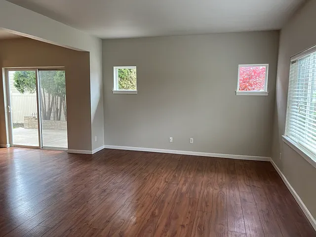 2250 N Country Vista Blvd — Photo 4