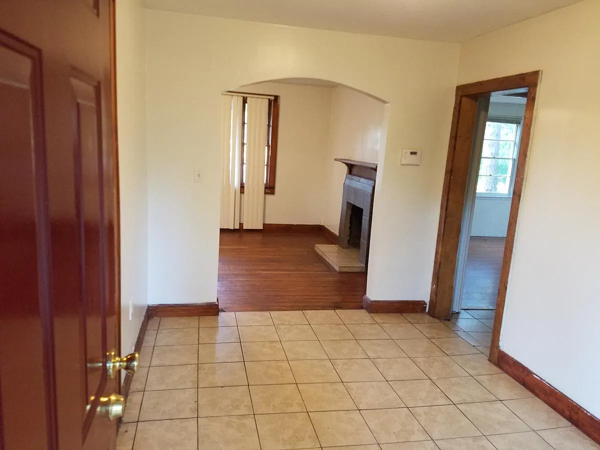 4 bed, 1640 sqft, $1,600 — Photo 3