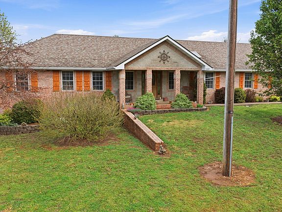 2nd image of 1229 E 425th Road