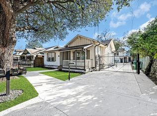 311 Clifton St #B, Houston, TX 77011