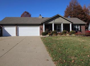 18 Cole Creek Ct, Saint Charles, MO