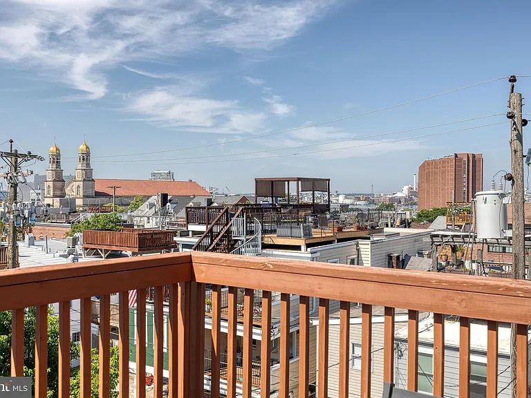 908 S Linwood Ave — Photo 24