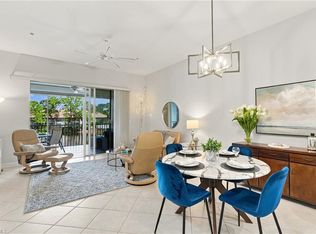 1112 Manor Lake DR #202, NAPLES, FL 34110
