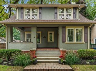 2434 Sherman Ave, Evanston, IL 60201