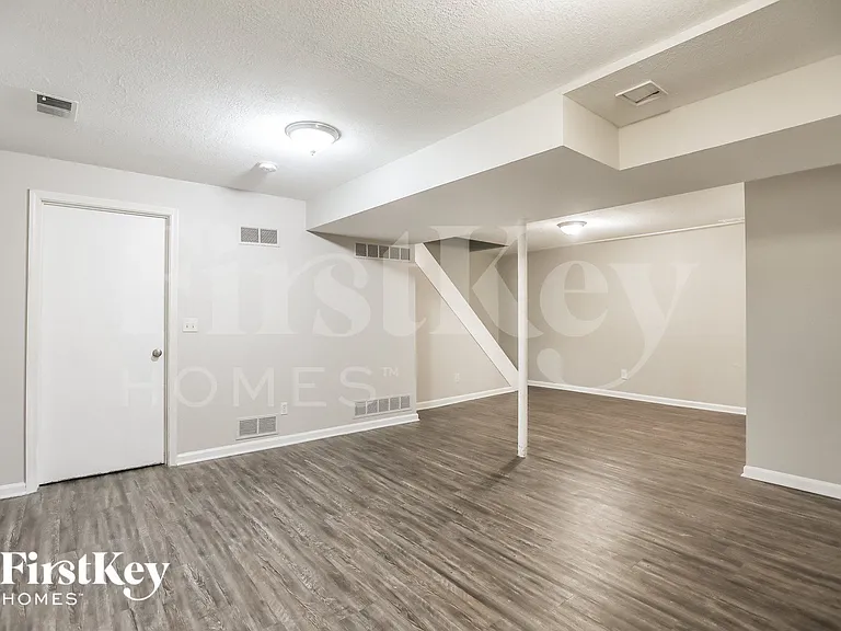 515 NE 98th Ter — Photo 13