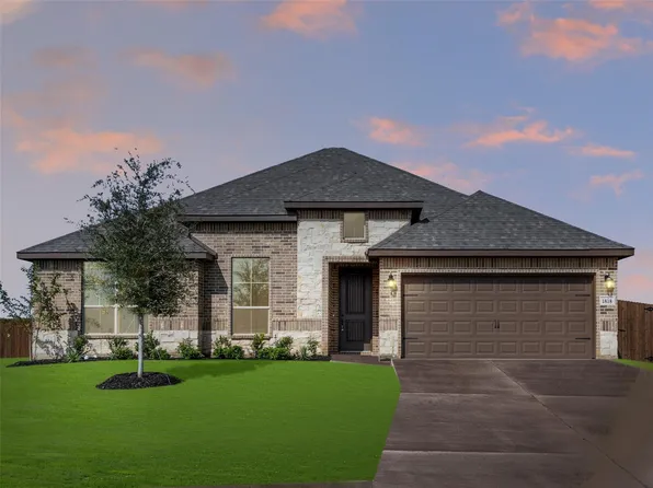 1818 Golden Meadow Ct, Cleburne, TX 76033