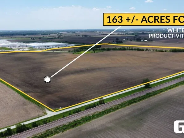 23730 Lincoln Rd, Sterling, IL 61081