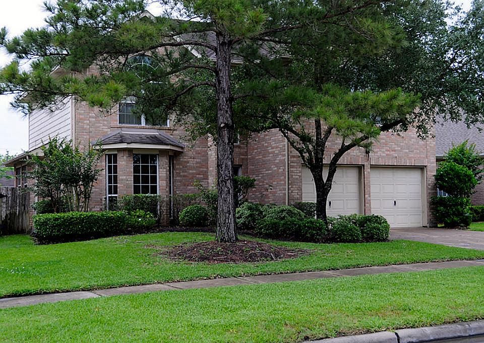 1st image of 2807 Noble Grove Ln