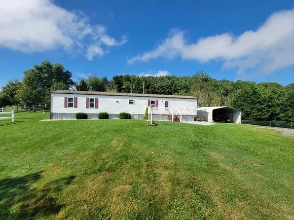 35 Silver Mine Trl, Galax, VA 24333