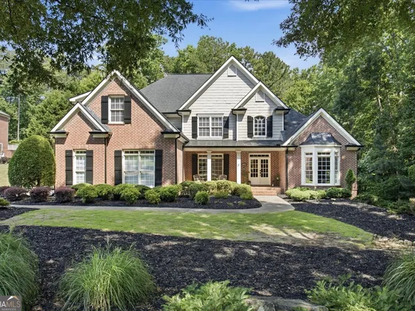 880 Colonial Ln, Milton, GA 30004