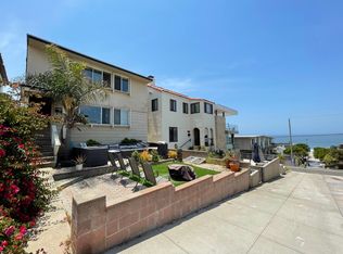 224 13th St #B, Manhattan Beach, CA 90266