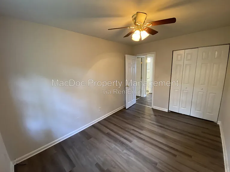 130 Janney Ct — Photo 12