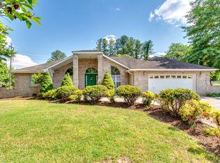 6330 Sharae Dr, Knoxville, TN 37924