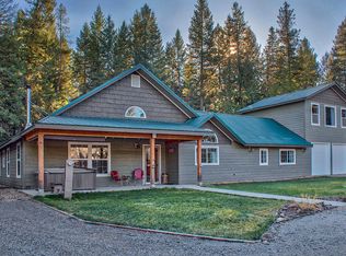 48 Teal Ln, Sagle, ID 83860