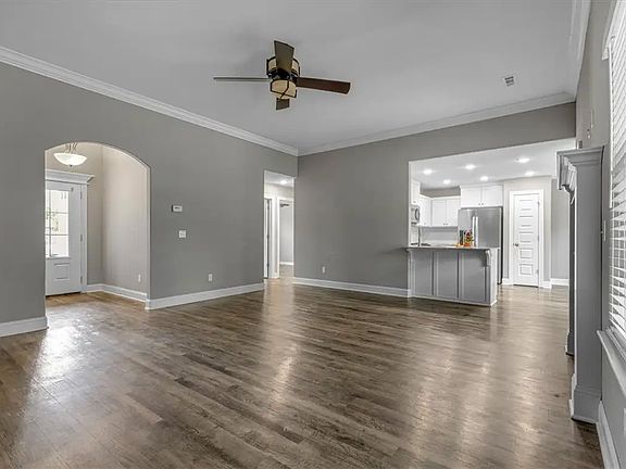 2nd image of 1704 S 11th Pl