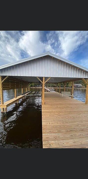 2nd image of 703 Waccamaw Shores Rd