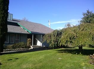 360 Ocean Beach Rd, Hoquiam, WA 98550