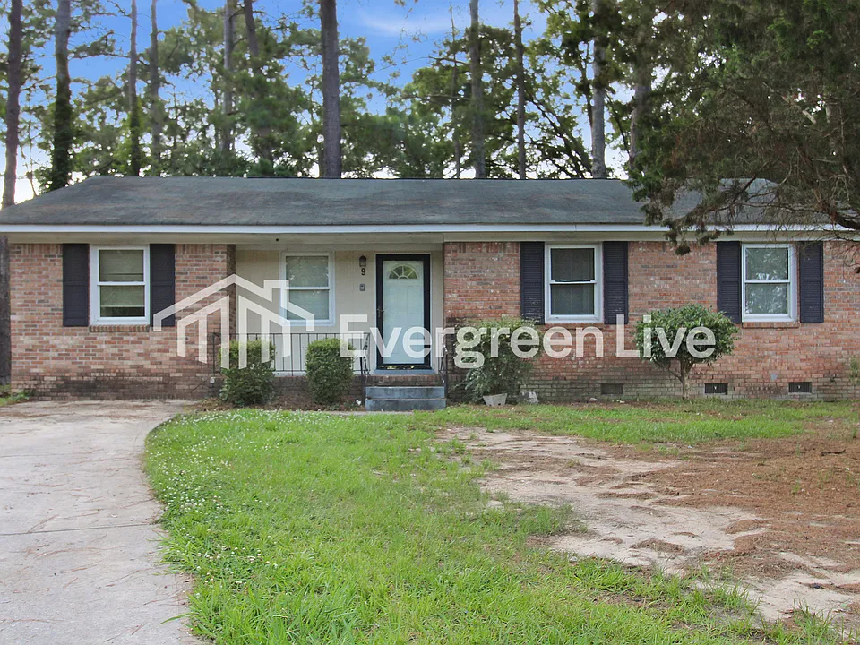 9 Rolling Hills Ct
