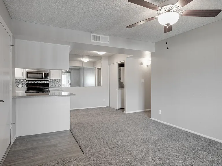 Ponderosa Ranch Apartments — Photo 9