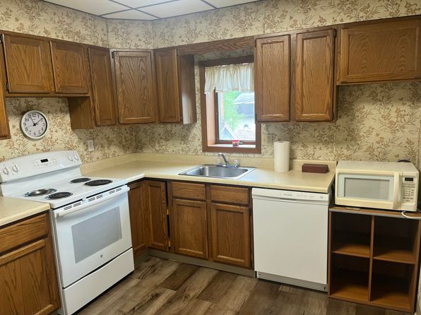 4 W 4th St APT 6
