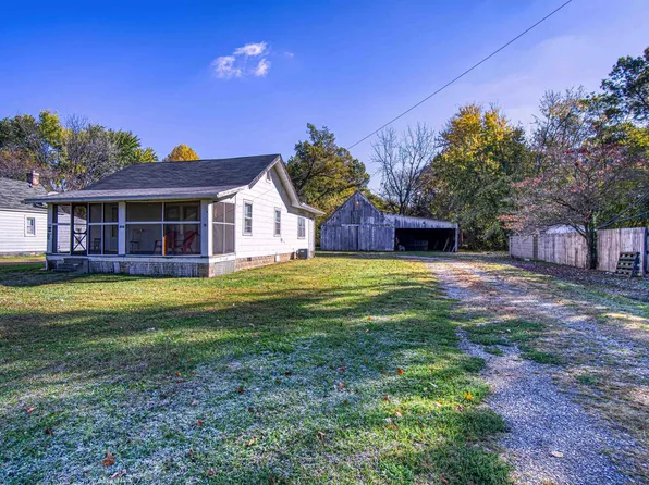 2800 S Weinbach Ave, Evansville, IN 47714