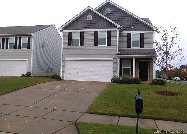 1st image of 527 Tarrington Dr