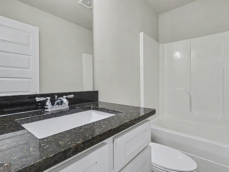 100 McGinnis Cir — Photo 20