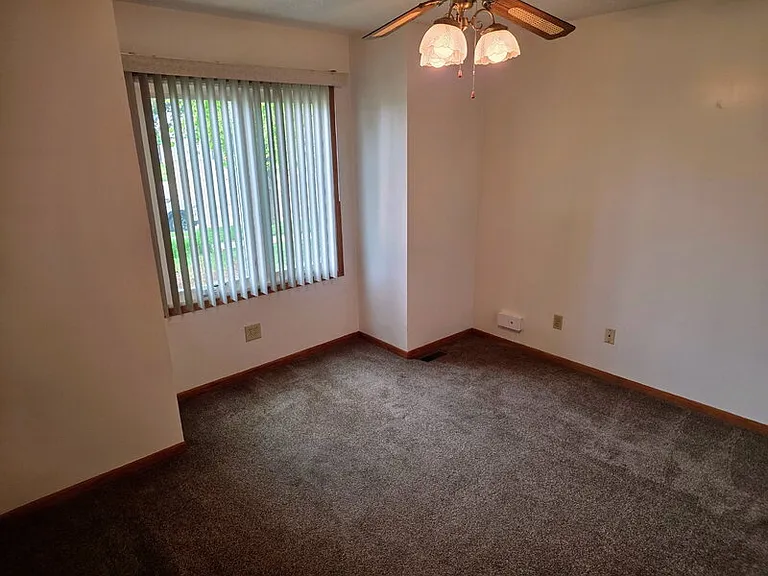 5310 Brookview Dr — Photo 19