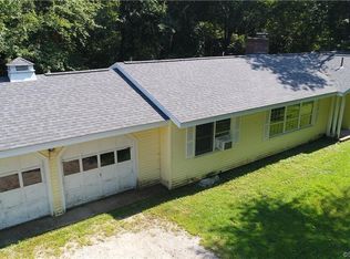30 South Trl, Niantic, CT 06357