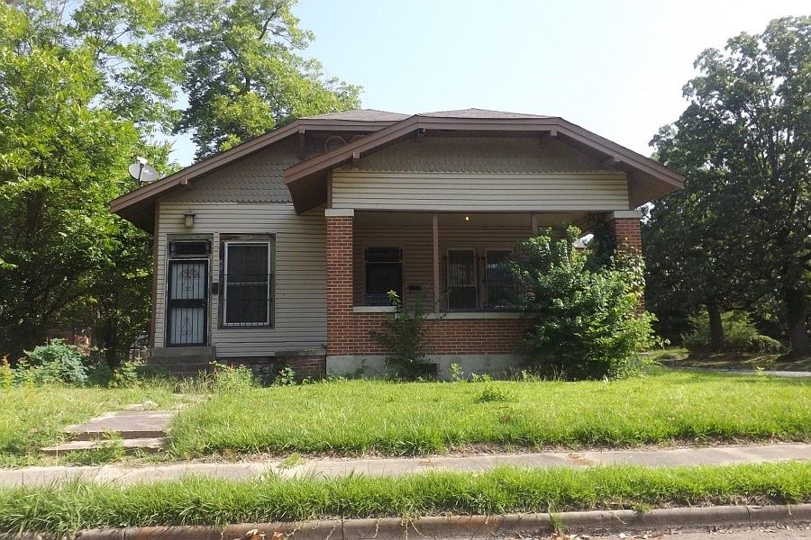 1st image of 1001 1/2 W 20th Ave
