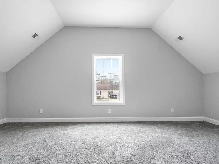 2129 Powell Rd — Photo 26