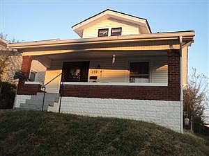 1st image of 239 S 39th St