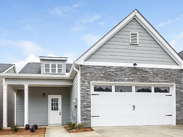 19 Celtic Ct, Adairsville, GA 30103