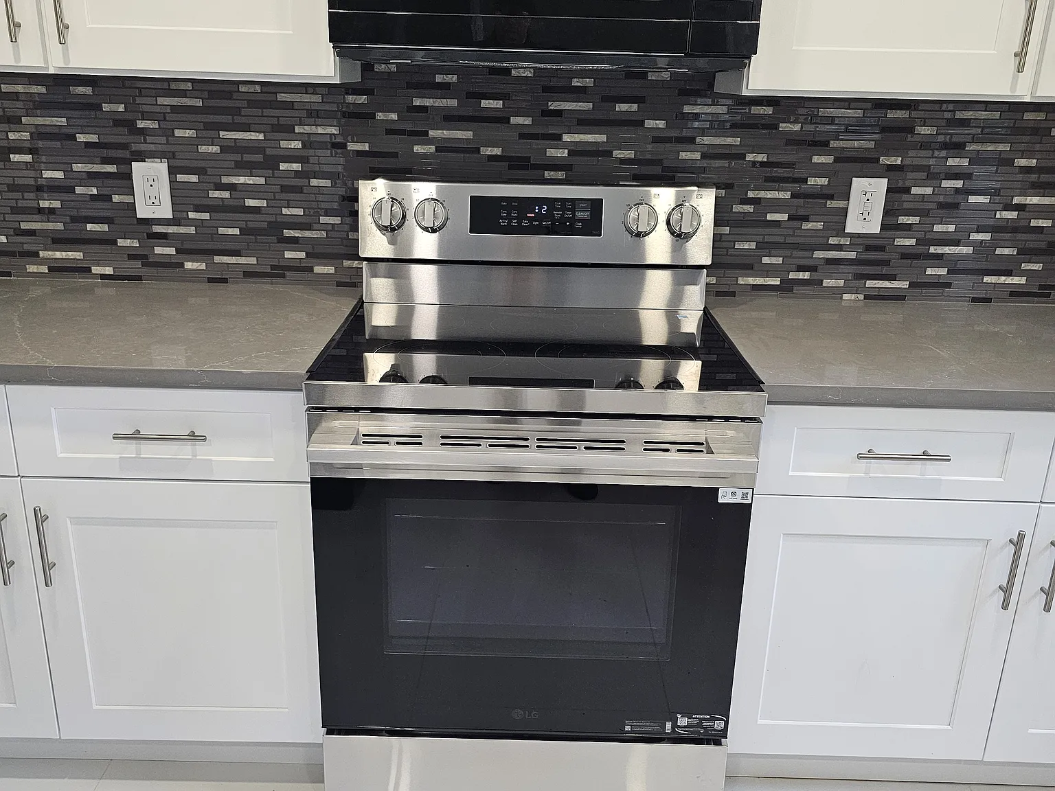 4 bed, 1909 sqft, $4,000 — Photo 4