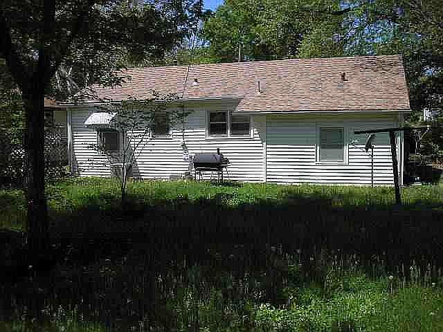 2nd image of 3000 SE Indiana Ave