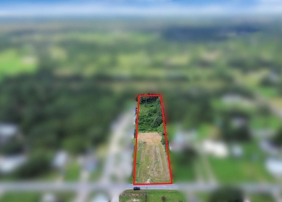 2nd image of 710 9th St