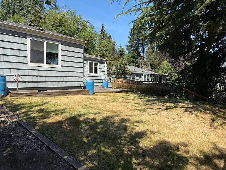 9622 20th Ave NE — Photo 30