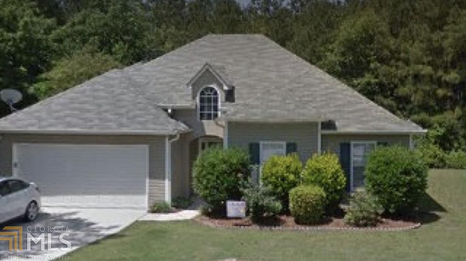 1st image of 26 Cheyenne Dr