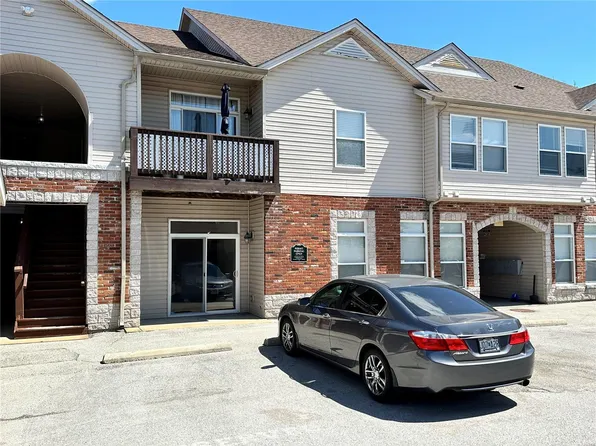 1236 Gardens Circle Dr APT N, Saint Louis, MO 63125