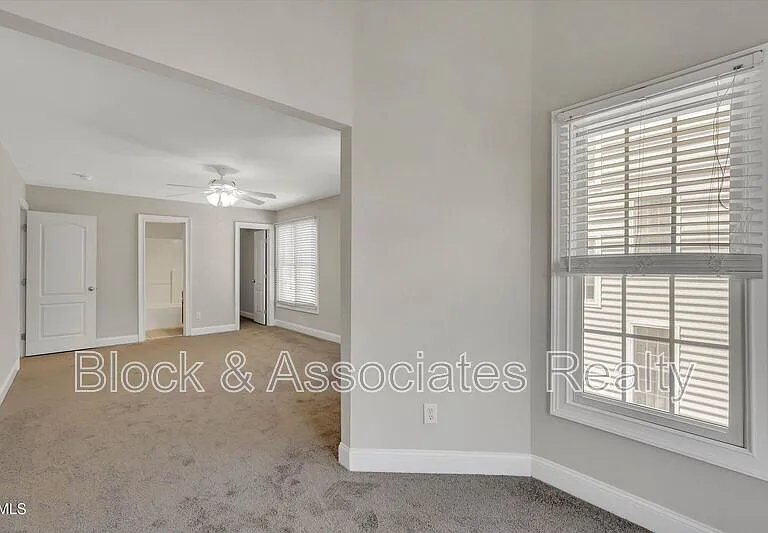 109 Old Savannah Dr — Photo 15