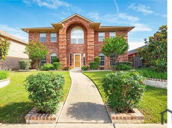 2305 Buckeye Dr, Mesquite, TX 75181