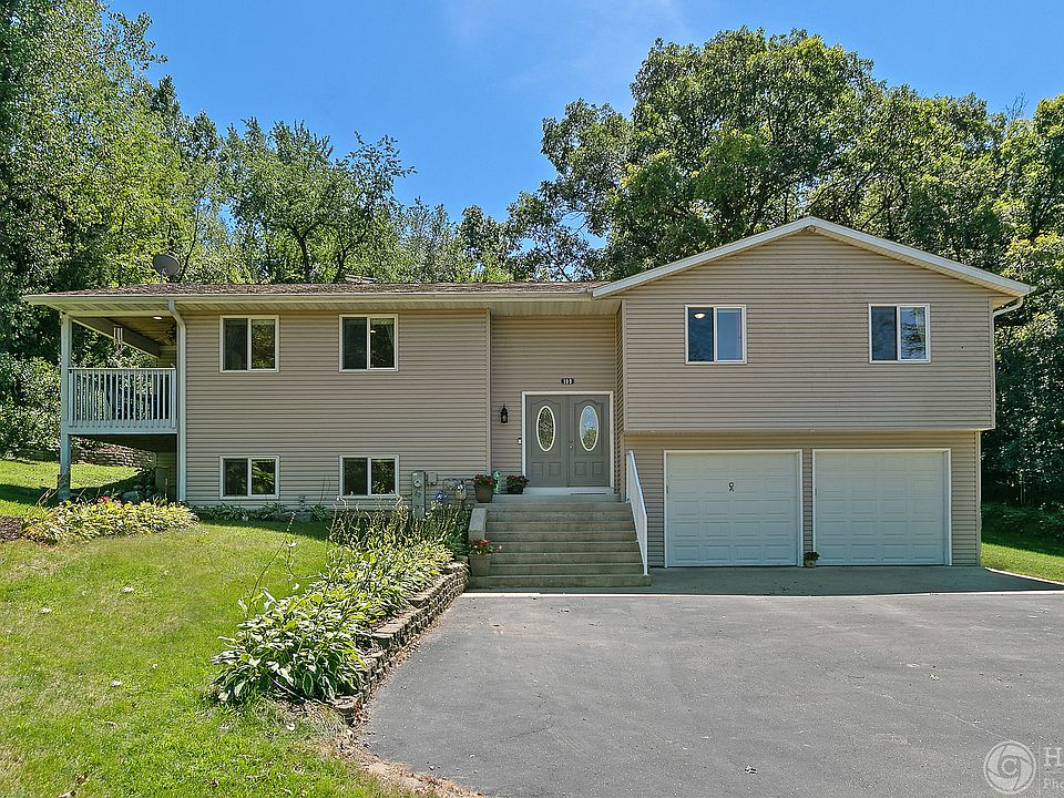 1st image of 109 W Longwood Dr